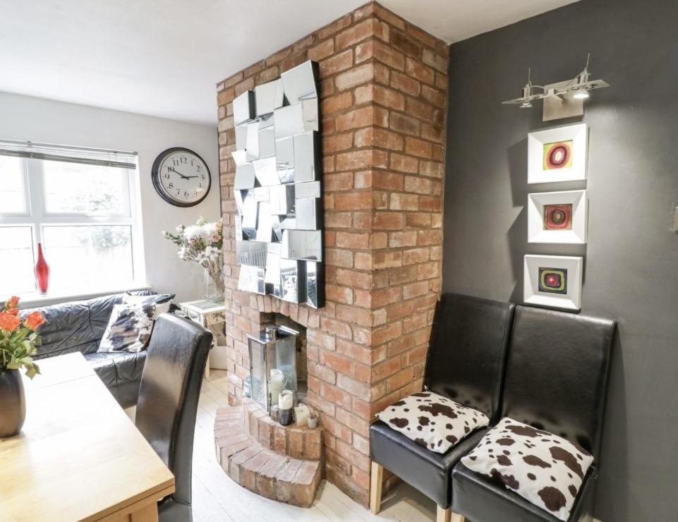 Lovely Comfortable 3 Bed Home, Worcester Extérieur photo