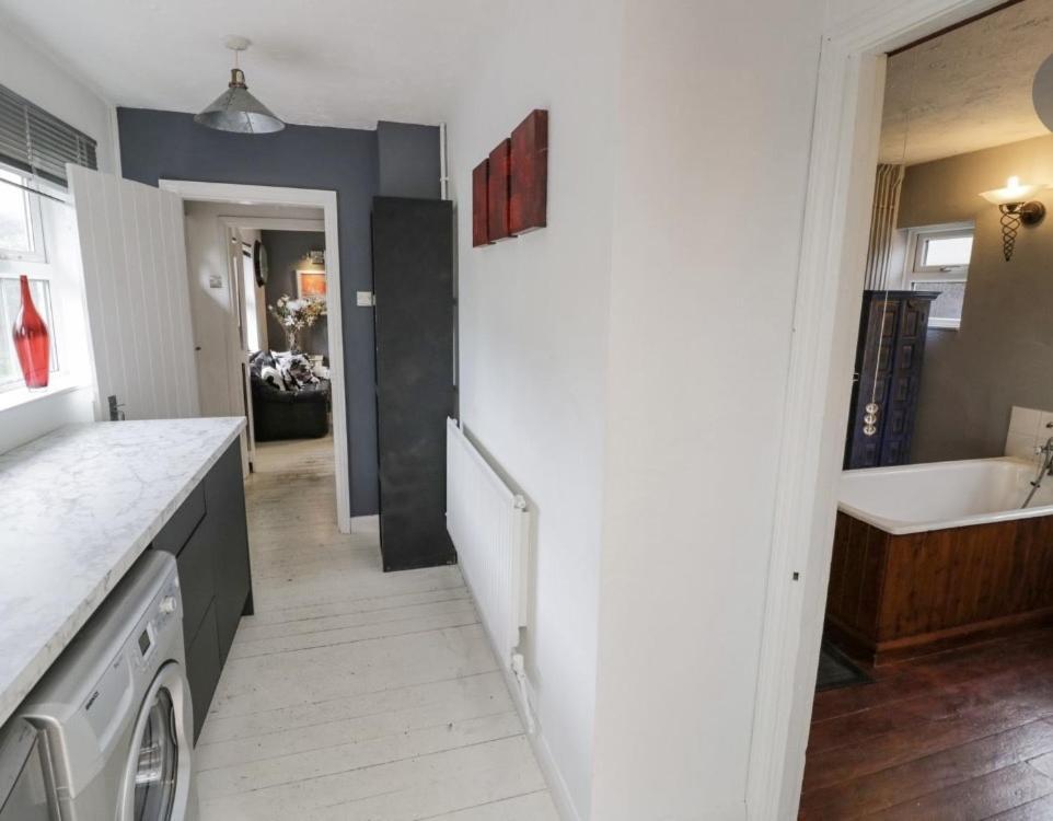 Lovely Comfortable 3 Bed Home, Worcester Extérieur photo